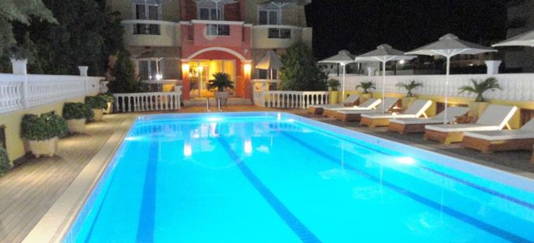Hotel Cristina Maris:  LOUTRAKI