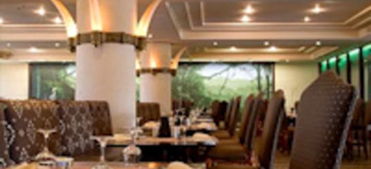 Hotel Alvalade:  LUANDA