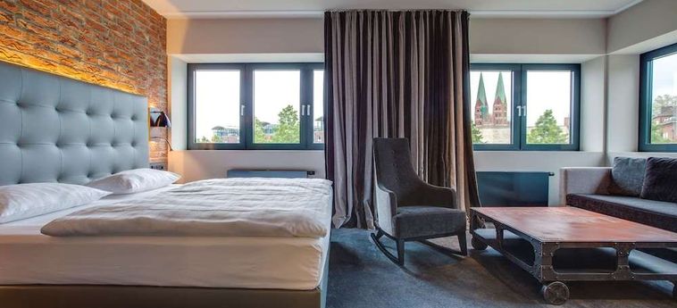 Hotel Park Inn By Radisson Lübeck:  LUBECA