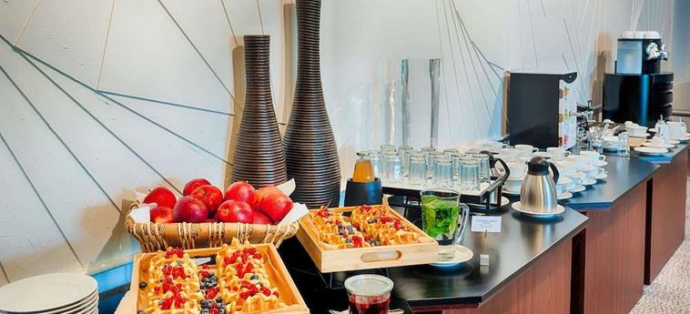 Hotel Park Inn By Radisson Lübeck:  LUBECA