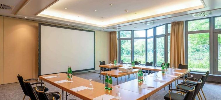 Hotel Park Inn By Radisson Lübeck:  LUBECA