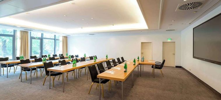 Hotel Park Inn By Radisson Lübeck:  LUBECA