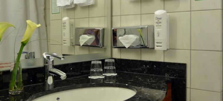 Hotel Holiday Inn Luebeck Lubeck: Foto 