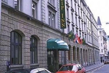 Hotel Ibis Styles Luzern City:  LUCERNE
