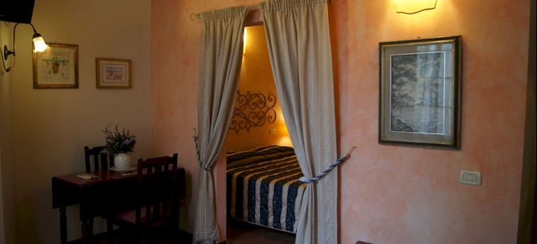 Hotel La Tosca Rooms:  LUCQUES
