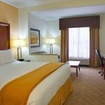 HOLIDAY INN EXPRESS HOTEL & SUITES LUFKIN SOUTH 2 Stars