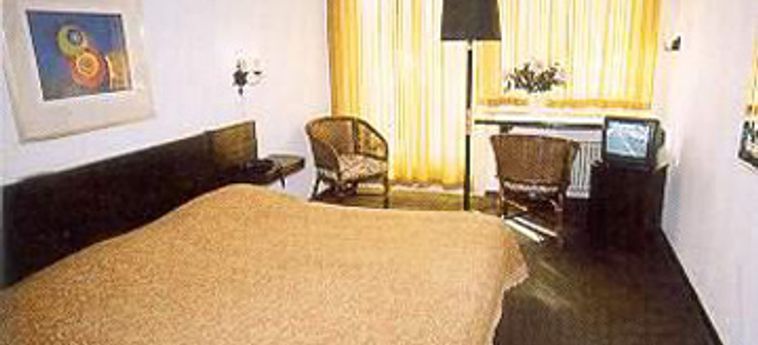 Hotel Calipso Park:  LUGANO