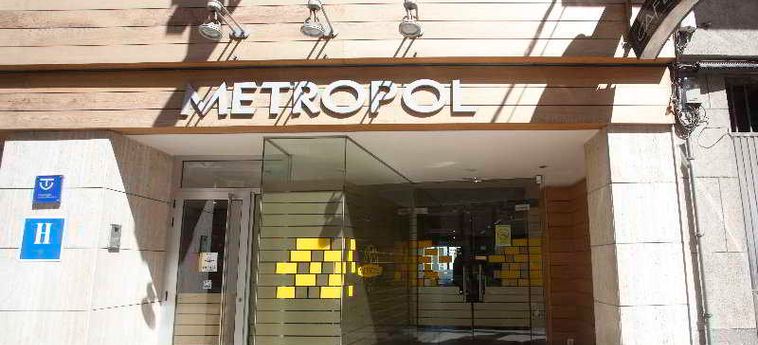 Hôtel METROPOL BY CARRIS