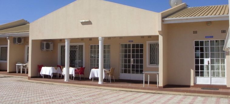Hotel Lusaka Mosi-O-Tunya Executive Lodge:  LUSAKA
