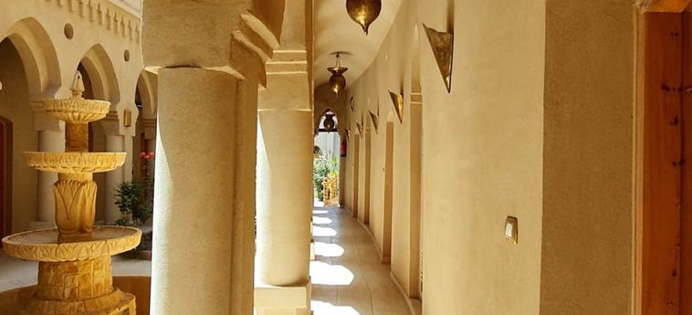 Embrace Hotel Luxor : Photo 