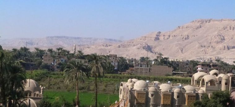 Embrace Hotel Luxor : Photo 
