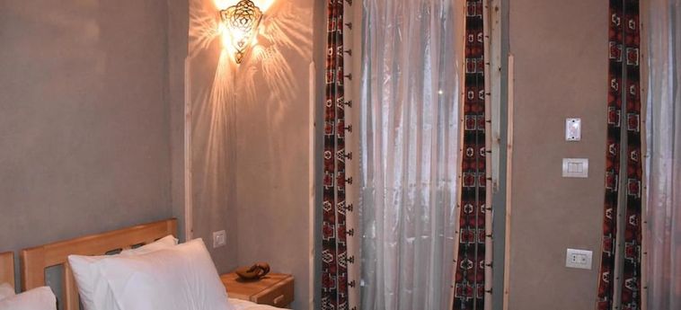 Embrace Hotel Luxor: Foto 