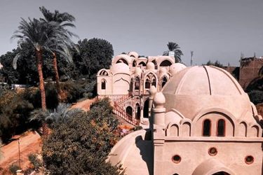 Embrace Hotel Luxor: Photo 