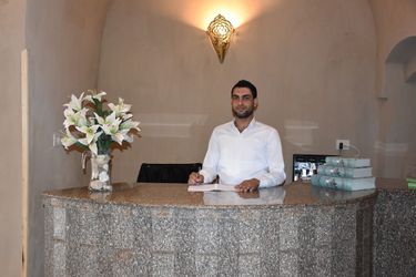 Embrace Hotel Luxor: Photo 
