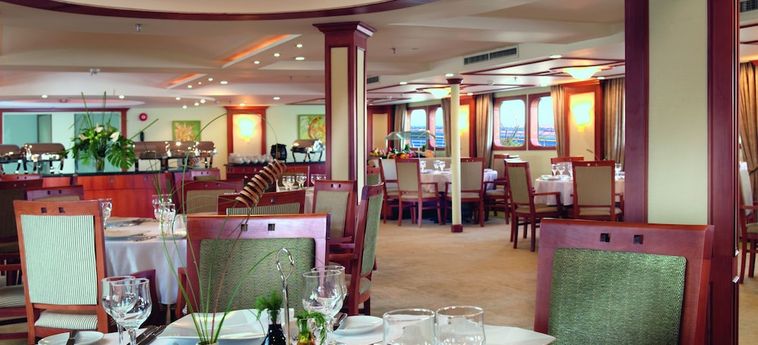 Hotel Mövenpick Ms Royal Lotus Nile Cruise Luxor: Foto 