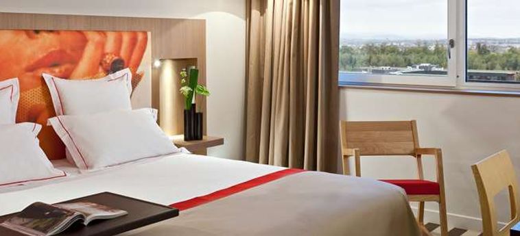 Hotel Doubletree By Hilton Lyon Eurexpo Lyon : Photo 