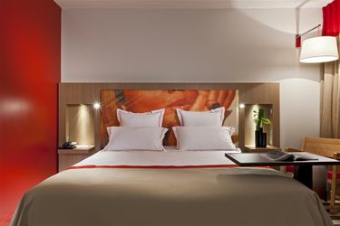 Hotel Doubletree By Hilton Lyon Eurexpo Lyon: Photo 