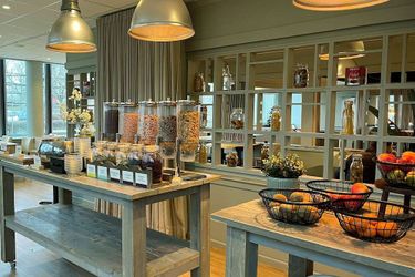 Garner Hotel Maastricht By Ihg:  MAASTRICHT