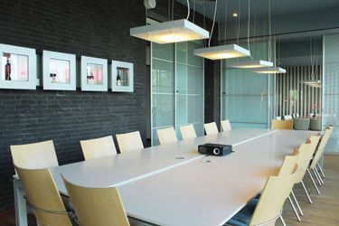 Garner Hotel Maastricht By Ihg:  MAASTRICHT