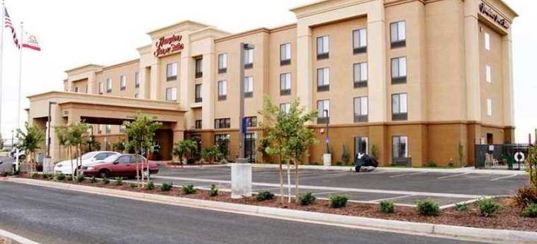 HAMPTON INN AND SUITES MADERA 2 Sterne