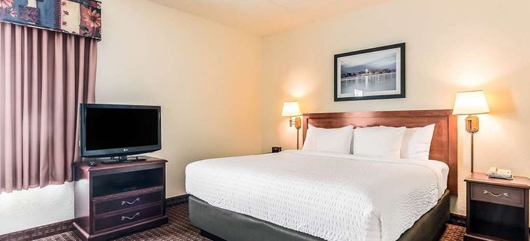Hotel Clarion Suites Central:  MADISON (WI)