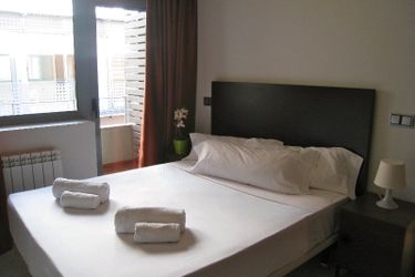 Hotel Km1 San Bernardo:  MADRID
