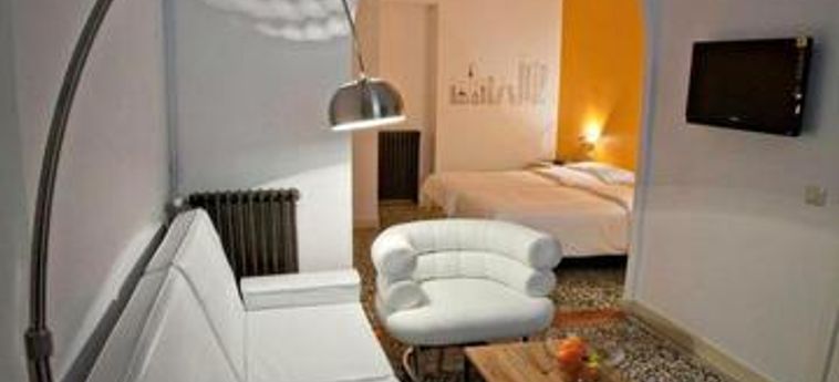 Hotel Apartamentos Las Letras By Terravision Travel:  MADRID