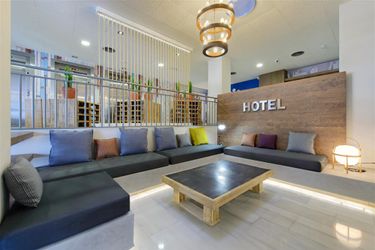 Hotel Madrid Airport Suites Affiliated By Melia:  MADRID