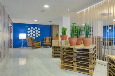 Hotel Madrid Airport Suites Affiliated By Melia:  MADRID