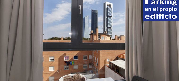 Hotel Apartamentos Cuatro Torres:  MADRID