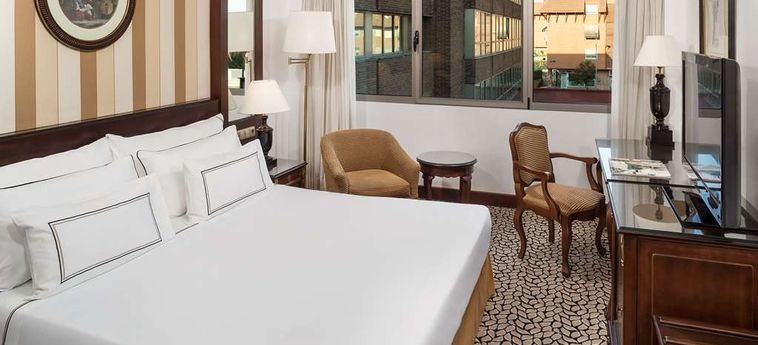 Hotel Melia Barajas:  MADRID