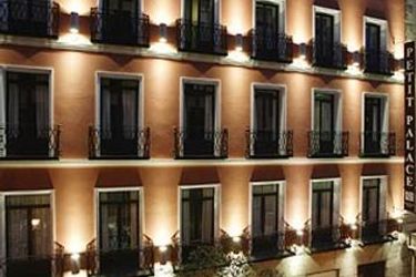 Hotel Petit Palace Tres Cruces:  MADRID