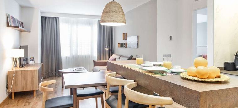 Hotel Pierre &Amp; Vacances Madrid Eurobuilding 2:  MADRID