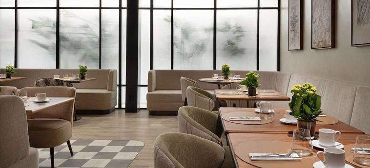 Hotel The Westin Madrid Cuzco :  MADRID