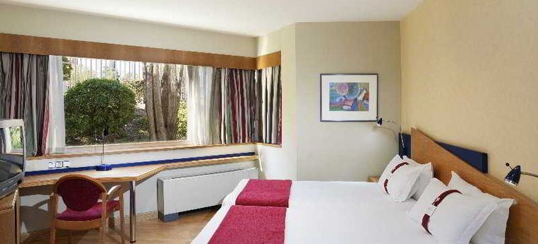 Hotel Ramada By Wyndham Madrid Tres Cantos:  MADRID