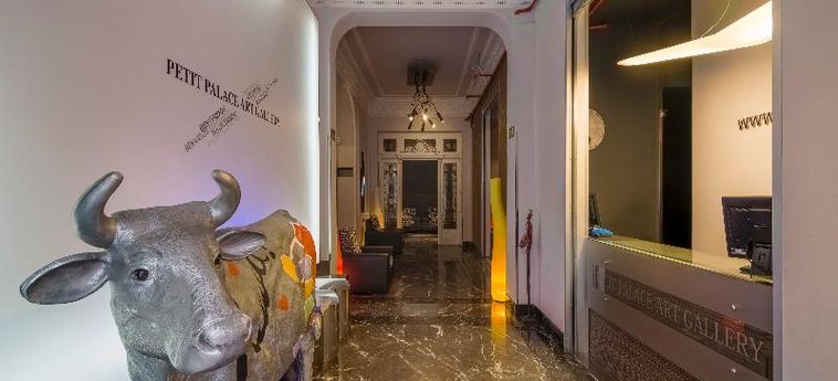 Hotel Icon Wipton By Petit Palace:  MADRID