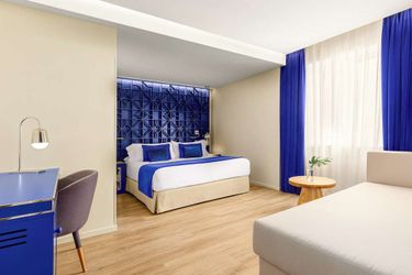 Hotel Room Mate Macarena, Madrid Gran Vía  Madrid: Photo 