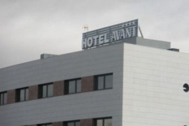 Hotel Avant Aeropuerto:  MADRID