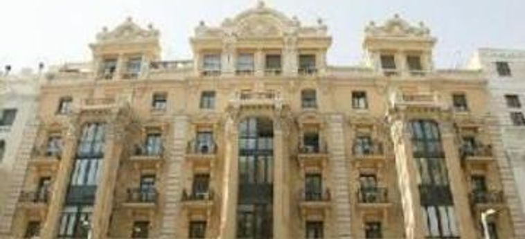 Hotel Hostal La Plata:  MADRID