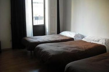 Hotel Hostal Abaaly:  MADRID