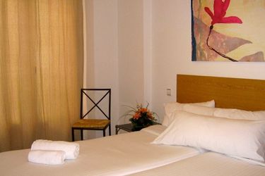 Hotel Apartamentos H2 Gran Via:  MADRID