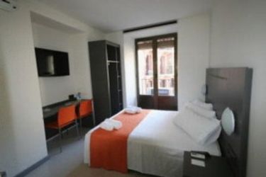 Hotel Apartamentos H2 La Latina:  MADRID
