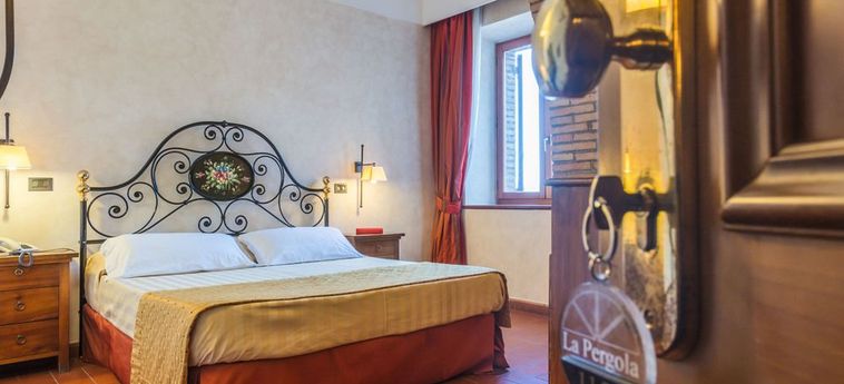 Hotel  La Pergola:  MAGLIANO SABINA - RIETI