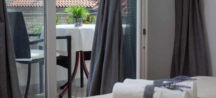 Hotel Apartmani Kuzmanić Makarska - Dalmacia: Foto 
