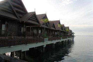 Hotel Pantai Gapura Makassar:  MAKASSAR