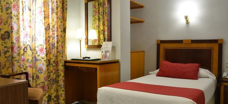 Hotel Don Curro:  MALAGA - COSTA DEL SOL