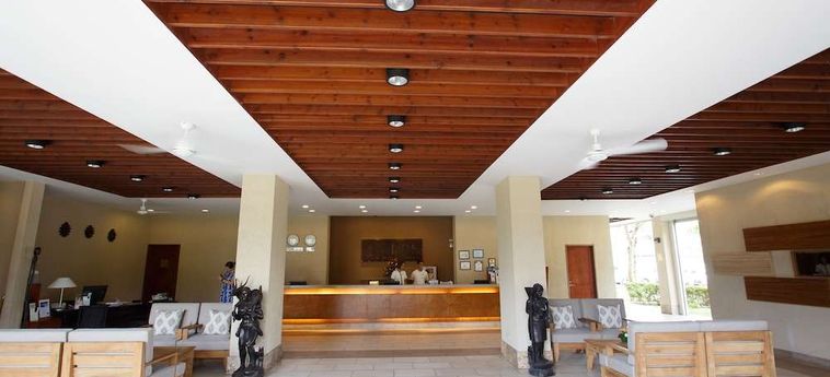 Hotel Royal Resort Malakal Island: Foto 