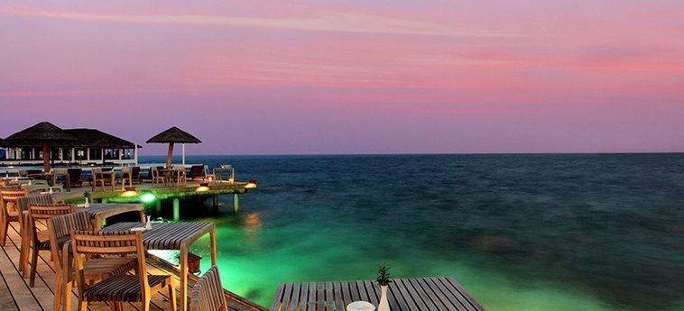 Hotel Centara Grand Island Resort And Spa:  MALDIVAS