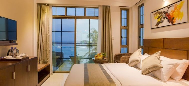 Hotel Ocean Grand At Hulhumale:  MALDIVAS