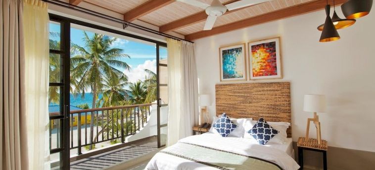 Crystal Sands Beach Hotel:  MALDIVAS